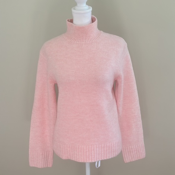 Tuckernuck Hyacinth House Pink Cameron Turtleneck Sweater New Size XS - Picture 2 of 7